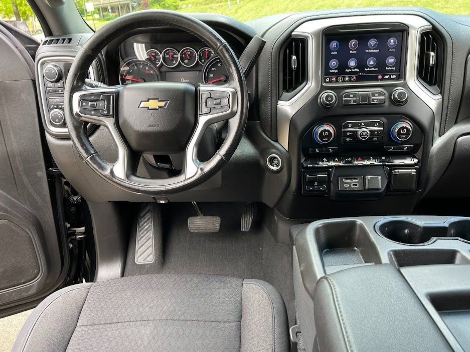 Used 2019 Chevrolet Silverado 1500 LT w/ All-Star Edition AWD/4WD image 20