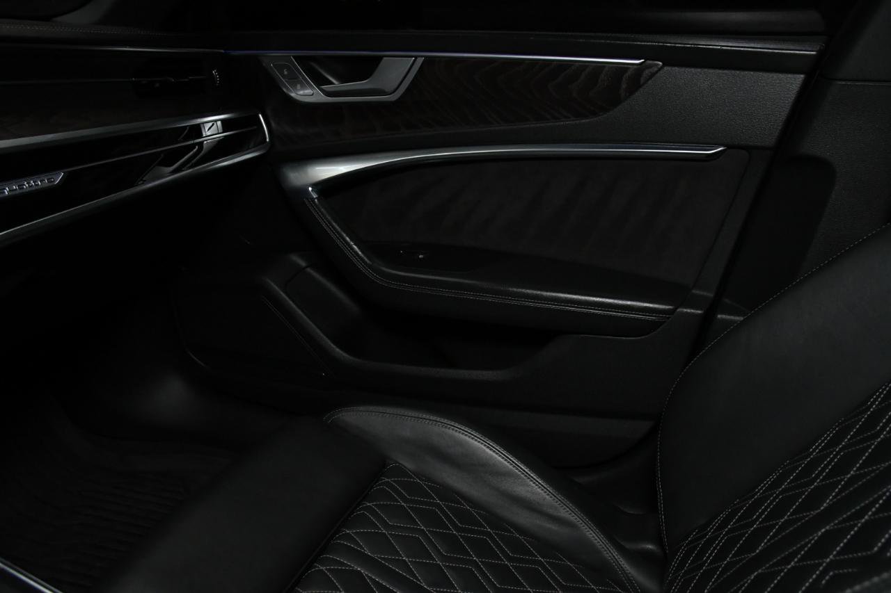 Used 2020 Audi S7 Prestige AWD/4WD image 31