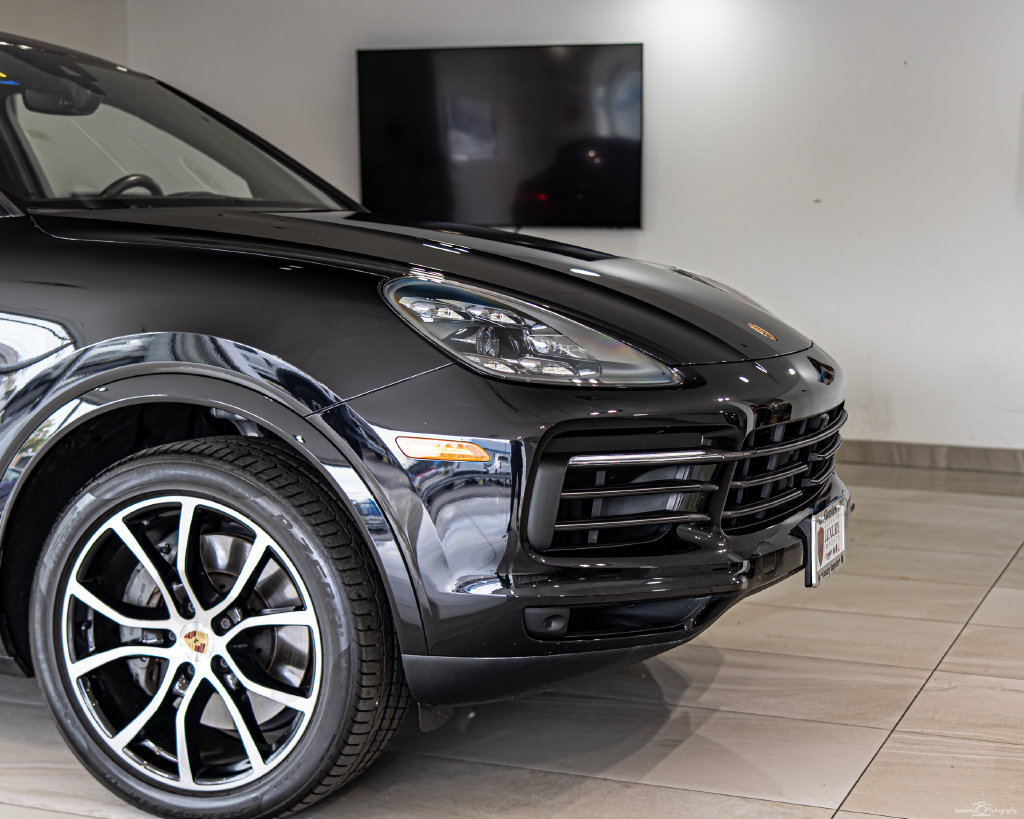 Used 2022 Porsche Cayenne S AWD/4WD image 3