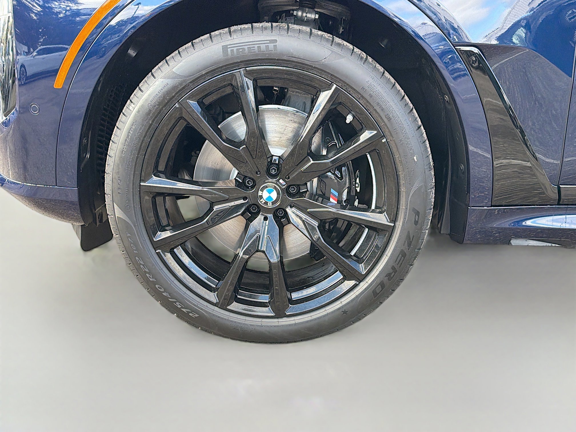 New 2026 BMW X7 M60i image 43