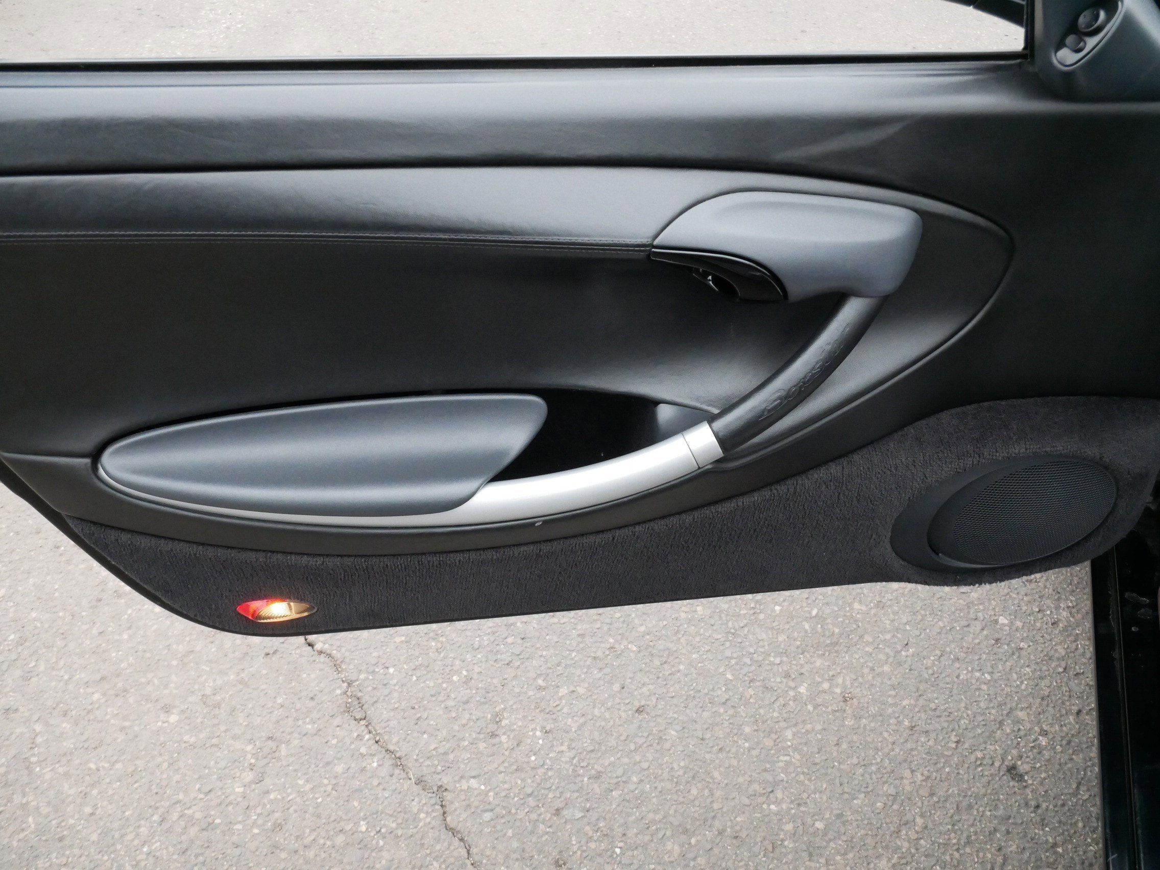 Used 1997 Porsche Boxster image 19