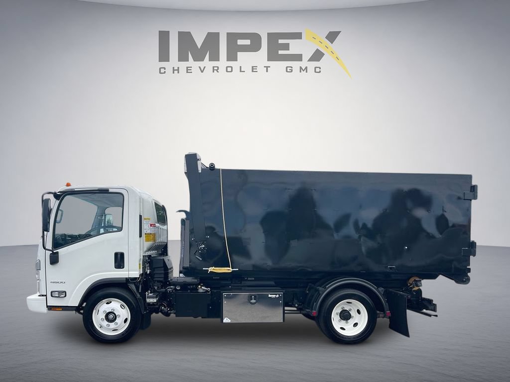 Used 2024 Chevrolet Low Cab Forward RWD image 2