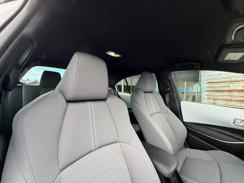 Used 2025 Toyota Corolla SE w/ Carpet Mat Package (TMS) FWD image 27
