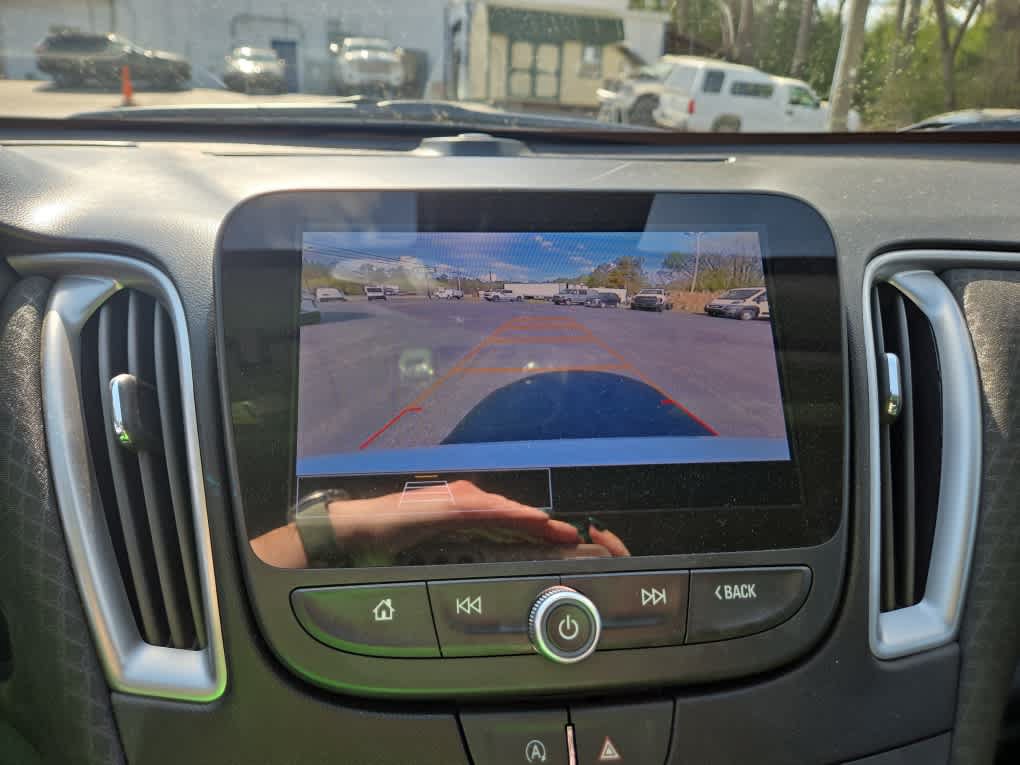 New 2025 Chevrolet Malibu LT FWD image 23