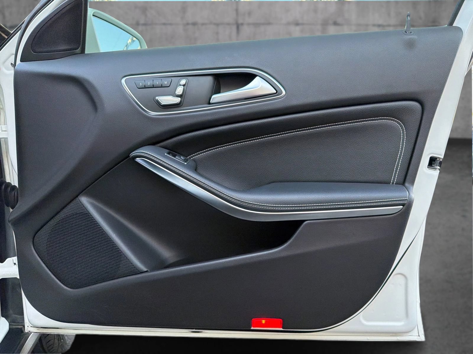 Used 2020 Mercedes-Benz GLA 250 4MATIC image 21