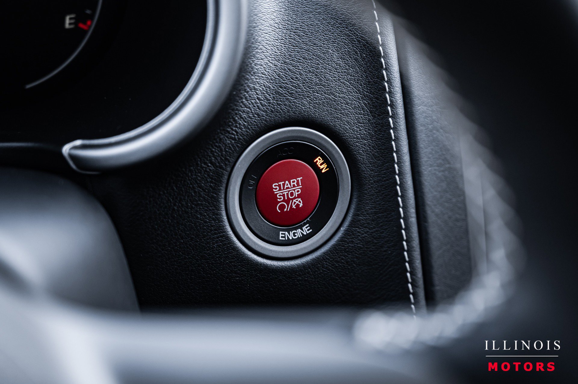 Used 2013 SRT Viper GTS w/ GTS Laguna Interior Pkg image 21