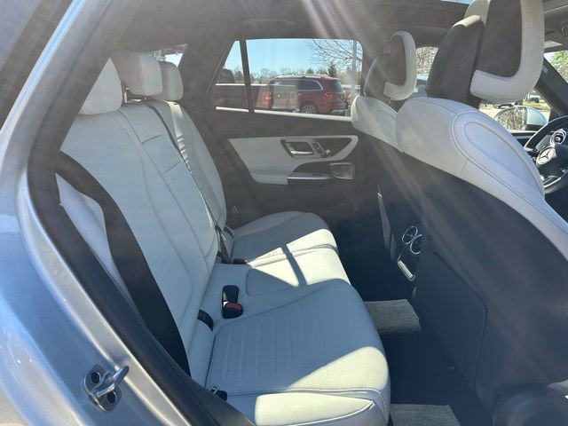 Used 2026 Mercedes-Benz GLC 300 4MATIC image 23