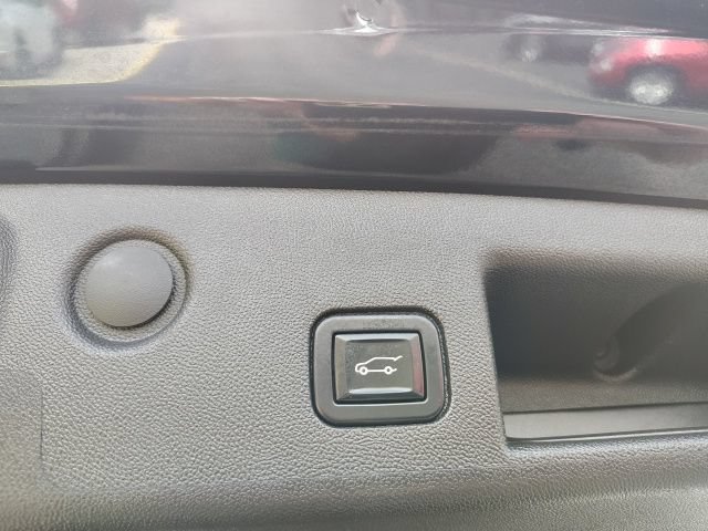 Used 2022 Chevrolet Equinox LT FWD image 31