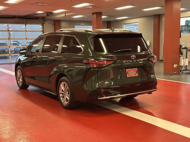 Certified 2023 Toyota Sienna Limited AWD/4WD image 5