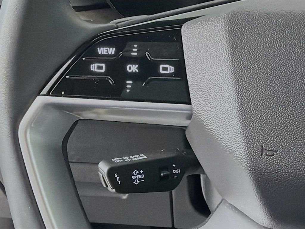 Certified 2025 Audi Q5 Premium w/ Convenience Package image 10