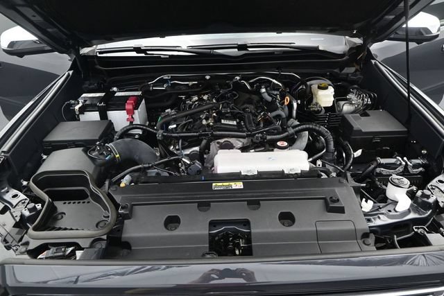 Used 2024 Toyota Tacoma Limited w/ Limited Package (LT) AWD/4WD image 20