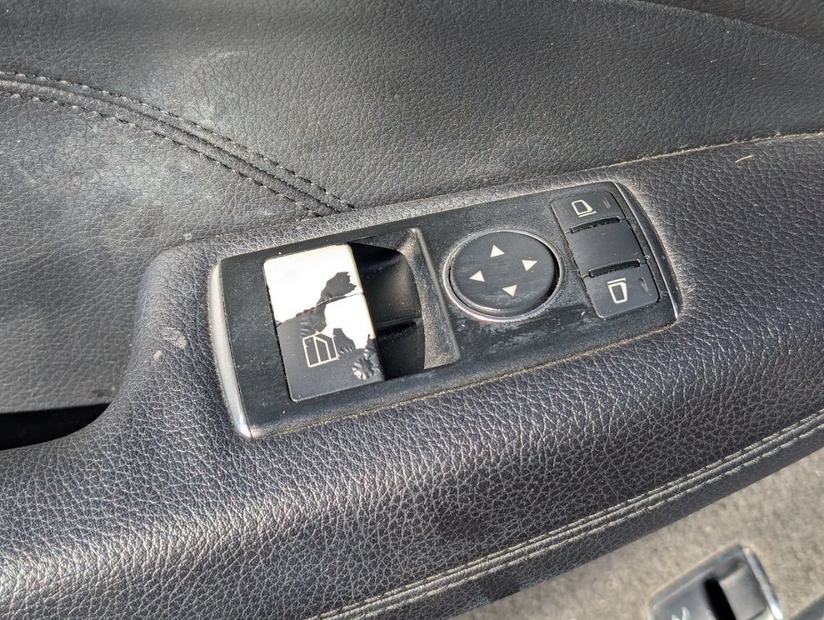 Used 2012 Mercedes-Benz C 250 Coupe image 19