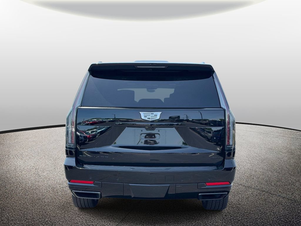 Certified 2026 Cadillac Escalade ESV Platinum Sport w/ LPO, ONYX Package AWD/4WD image 4