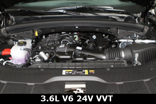 New 2025 Jeep Grand Cherokee Limited image 3