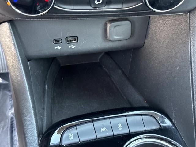 Used 2024 Buick Encore GX Preferred FWD image 21