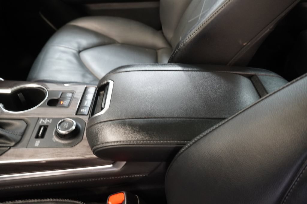 Used 2022 Toyota Highlander Platinum image 24