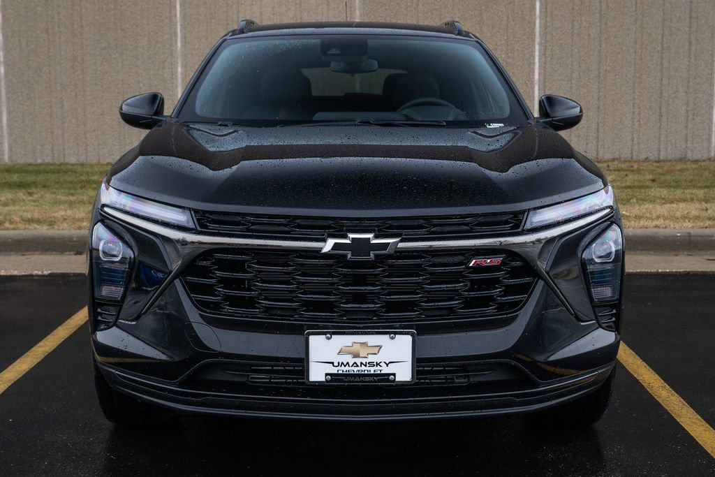 New 2026 Chevrolet Trax RS image 3