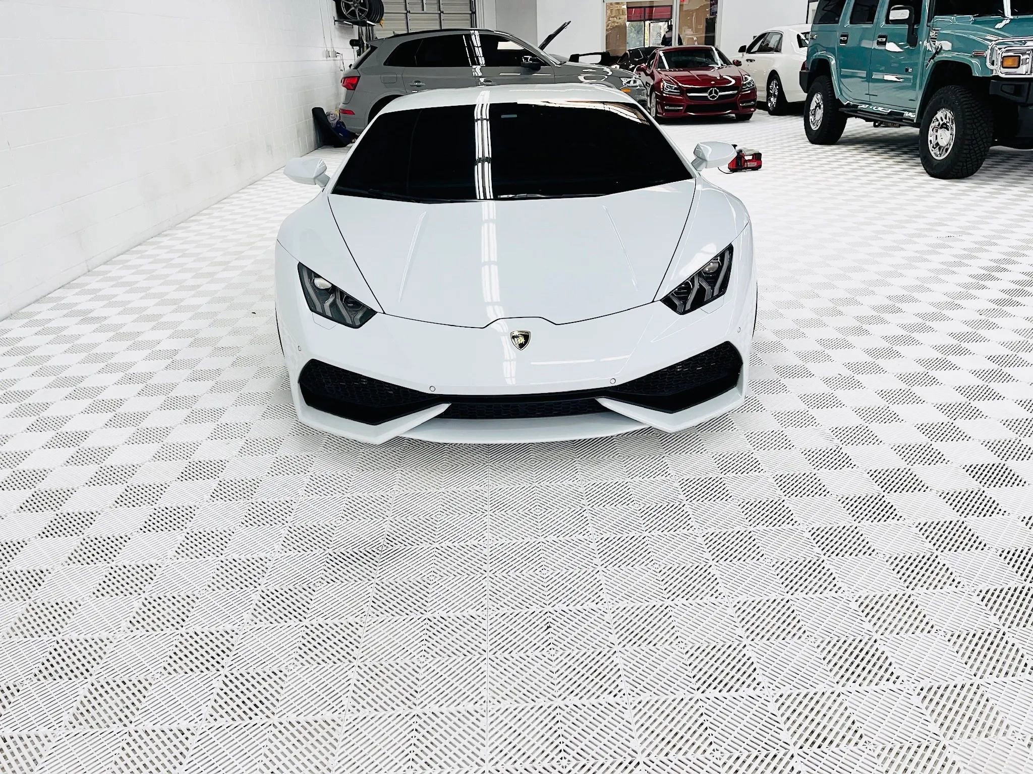 Used 2015 Lamborghini Huracan LP 610-4 AWD/4WD image 5
