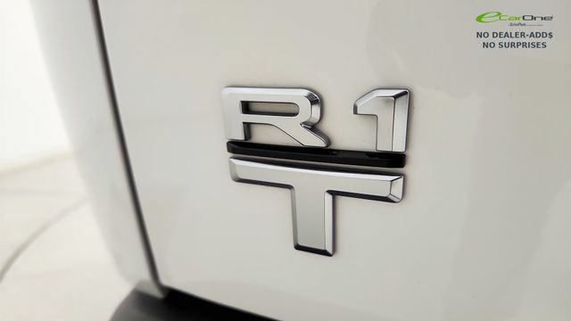 Used 2025 Rivian R1T Adventure AWD/4WD image 33