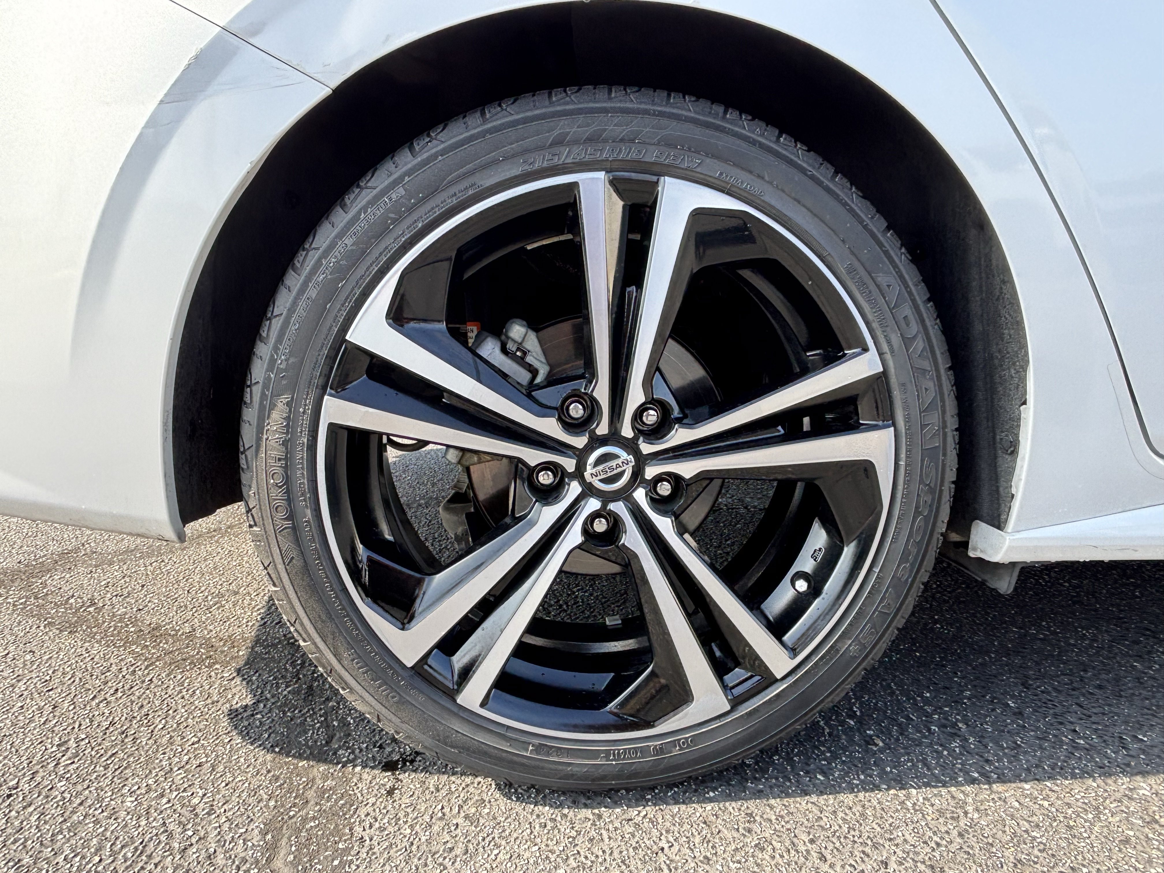 Used 2021 Nissan Sentra SR FWD image 7