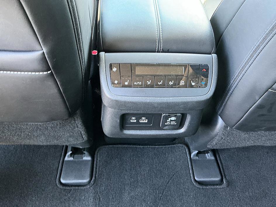 Certified 2024 Nissan Pathfinder Platinum w/ Cargo Package image 24