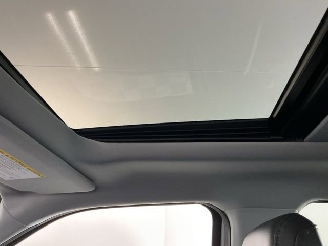 Certified 2025 Ford F350 Lariat w/ Black Appearance Package image 23