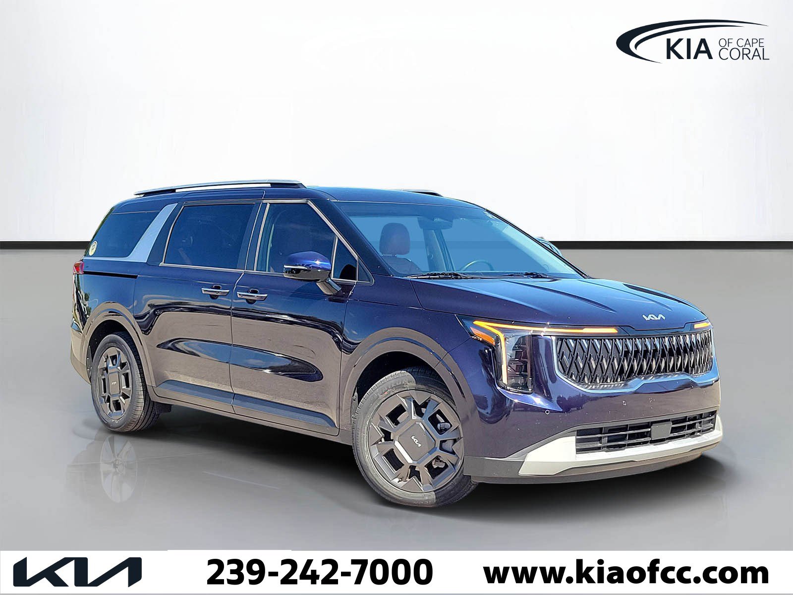 Used 2025 Kia Carnival EX FWD video 1