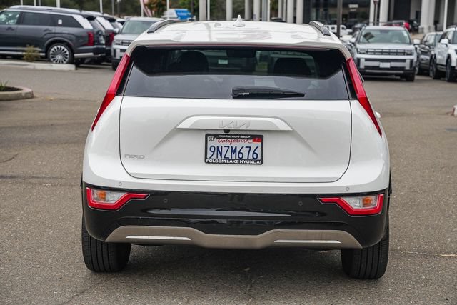 Used 2024 Kia Niro Wind FWD image 4