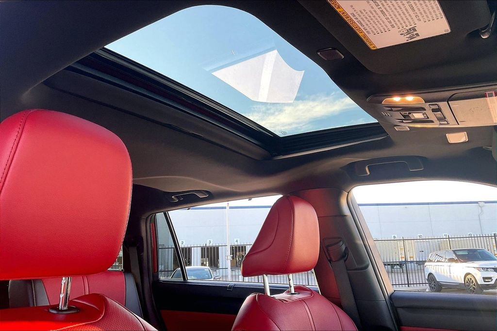 Used 2023 Toyota Highlander L image 21