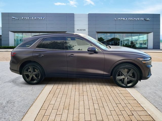 Used 2023 Genesis GV70 2.5T w/ Sport Prestige Package AWD/4WD image 4