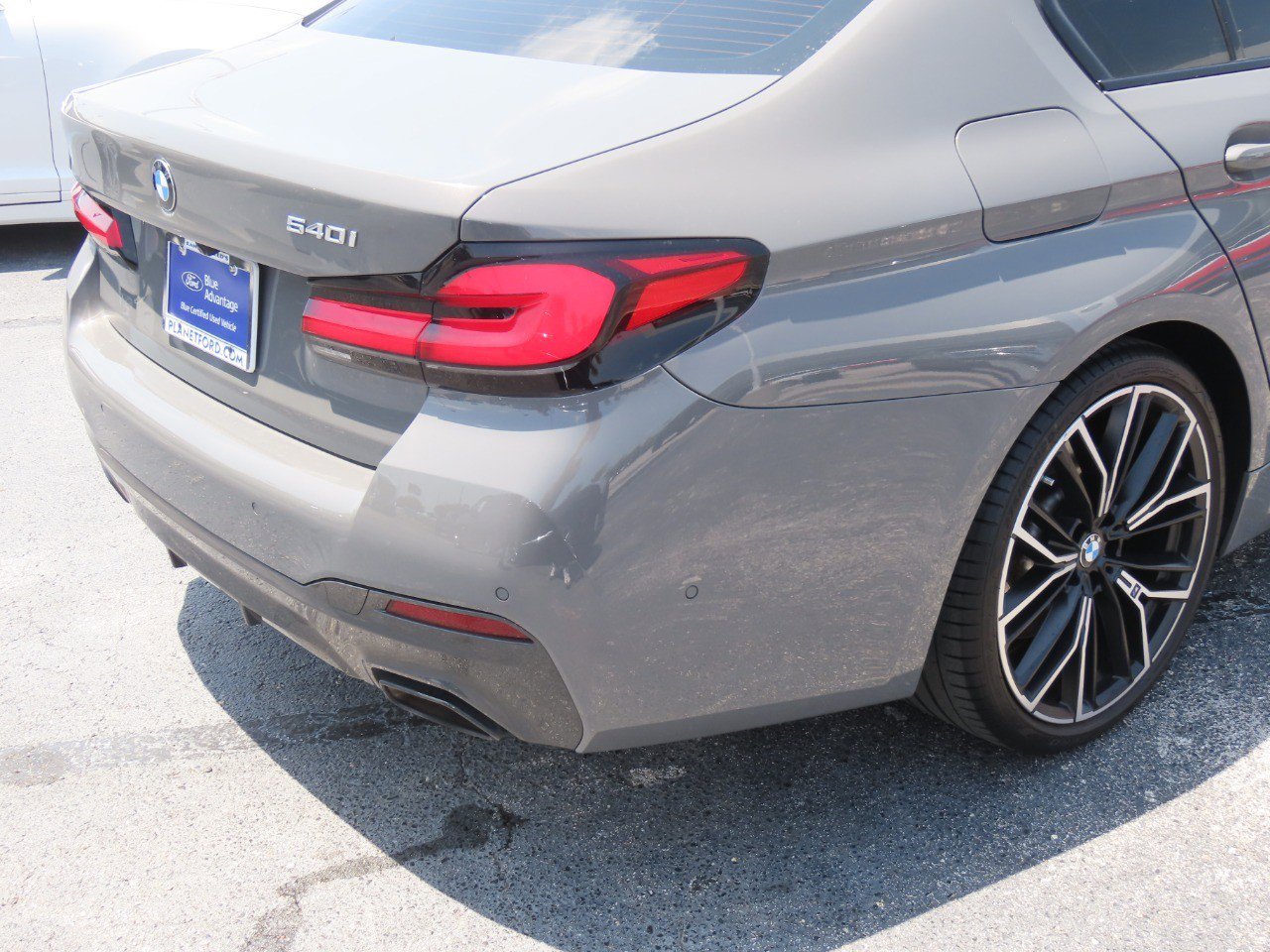 Used 2021 BMW 540i w/ M Sport Package RWD image 10