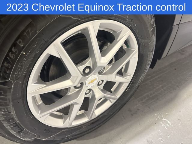 Used 2023 Chevrolet Equinox LT image 18