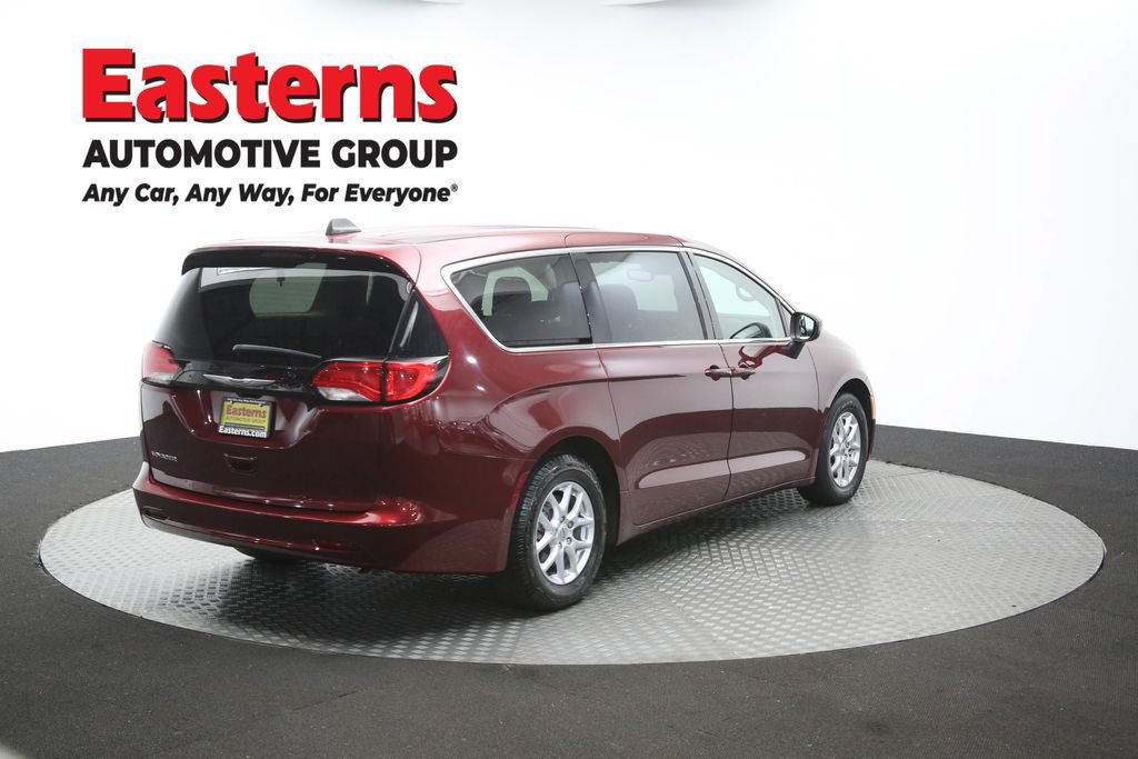 Used 2023 Chrysler Voyager LX FWD image 40