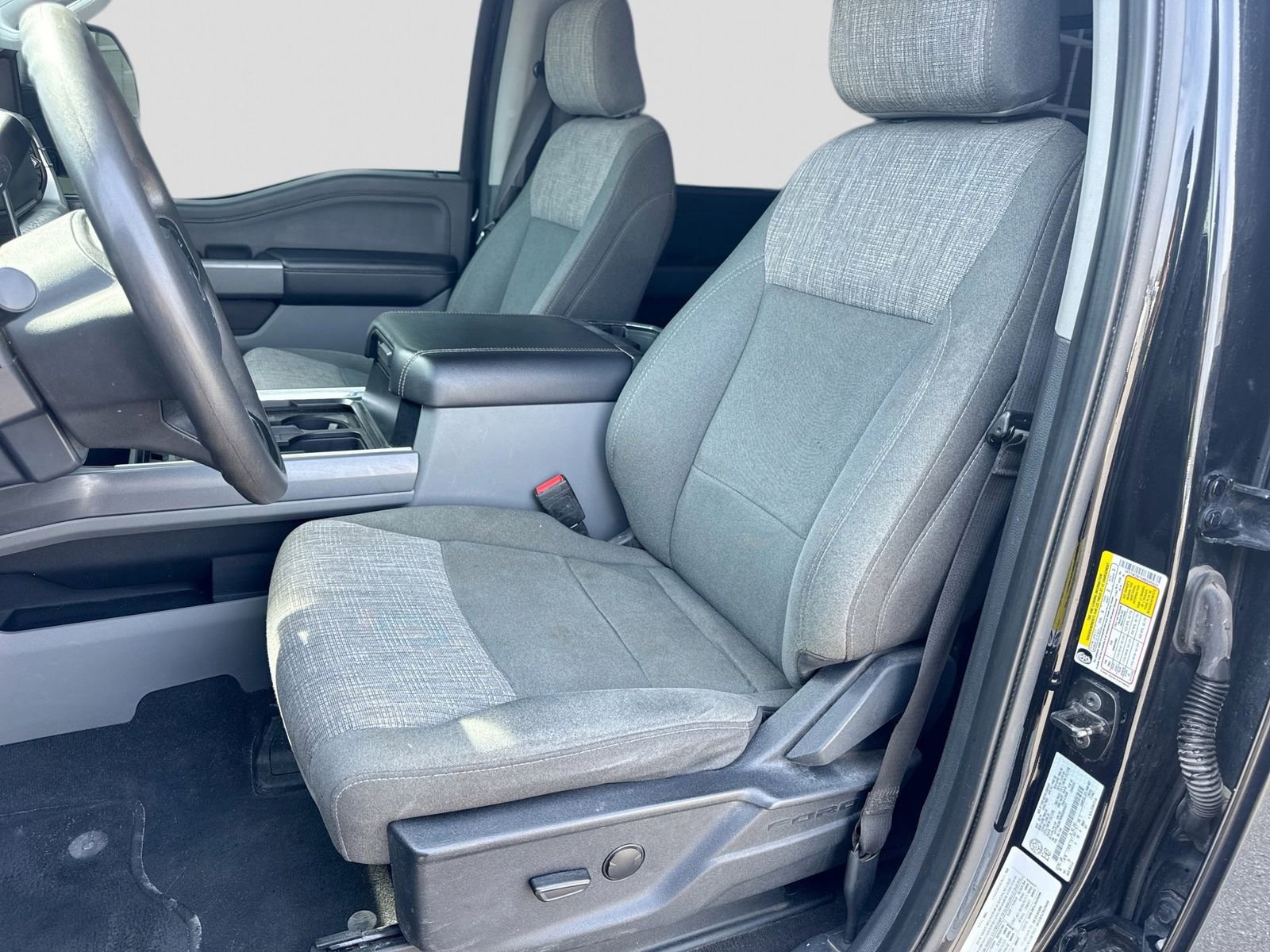 Used 2024 Ford F250 XLT w/ XLT Premium Package AWD/4WD image 19