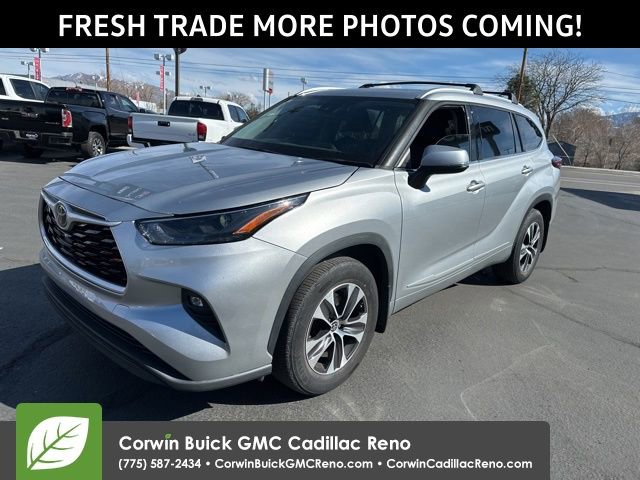 Used 2022 Toyota Highlander XLE 360° Tour