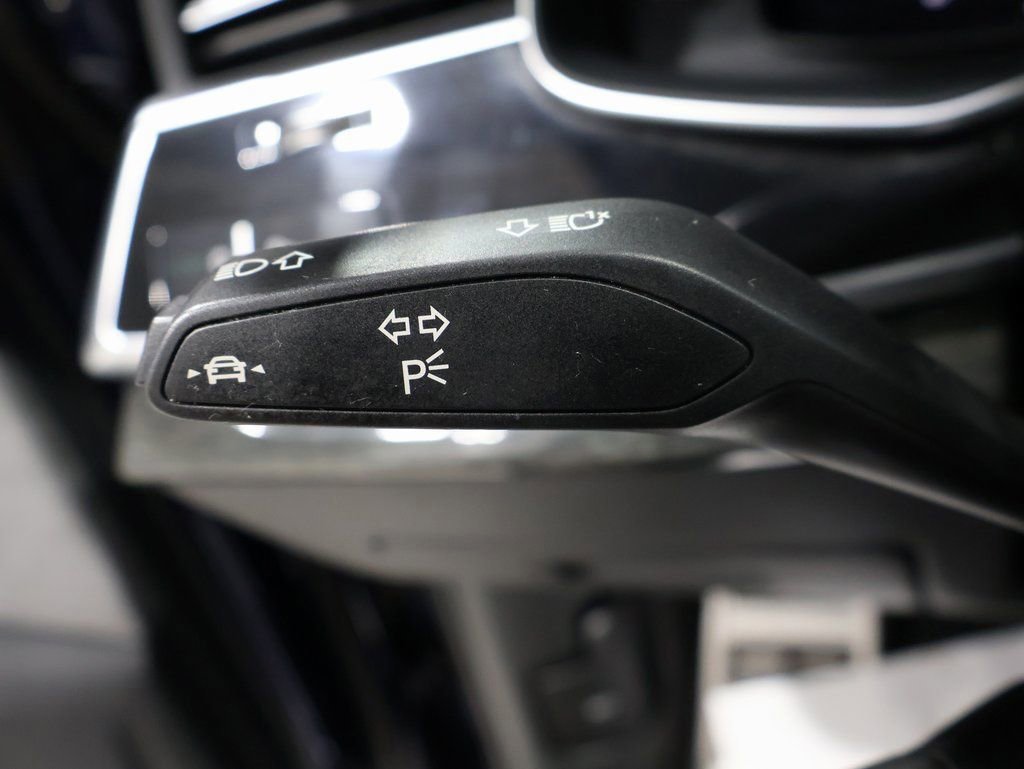 Used 2020 Audi SQ7 Prestige w/ Prestige Package image 39
