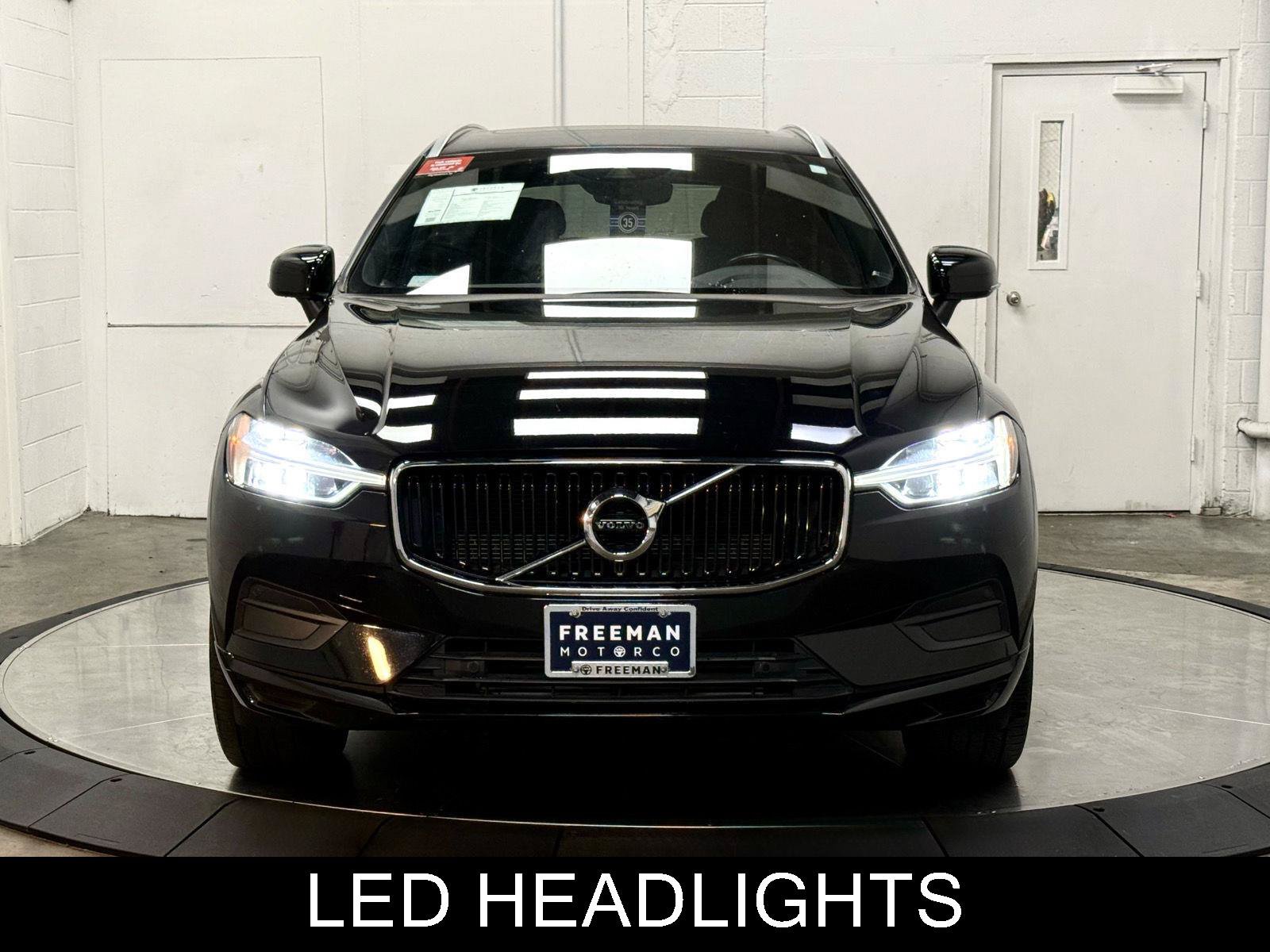 Used 2023 Volvo XC60 B5 Plus FWD image 3