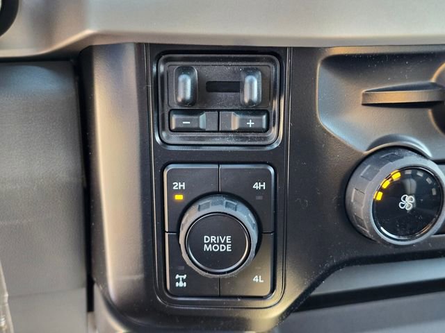 New 2026 Ford F250 XLT w/ FX4 Off-Road Package AWD/4WD image 25