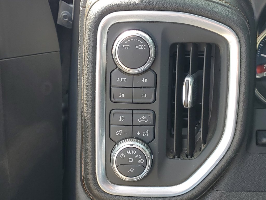 Used 2020 GMC Sierra 1500 AT4 w/ AT4 Premium Package AWD/4WD image 19