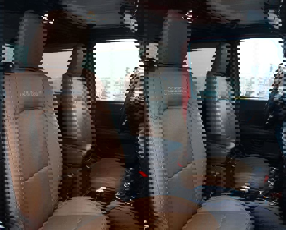 Used 2021 Jeep Wrangler Rubicon w/ Steel Bumper Group image 21