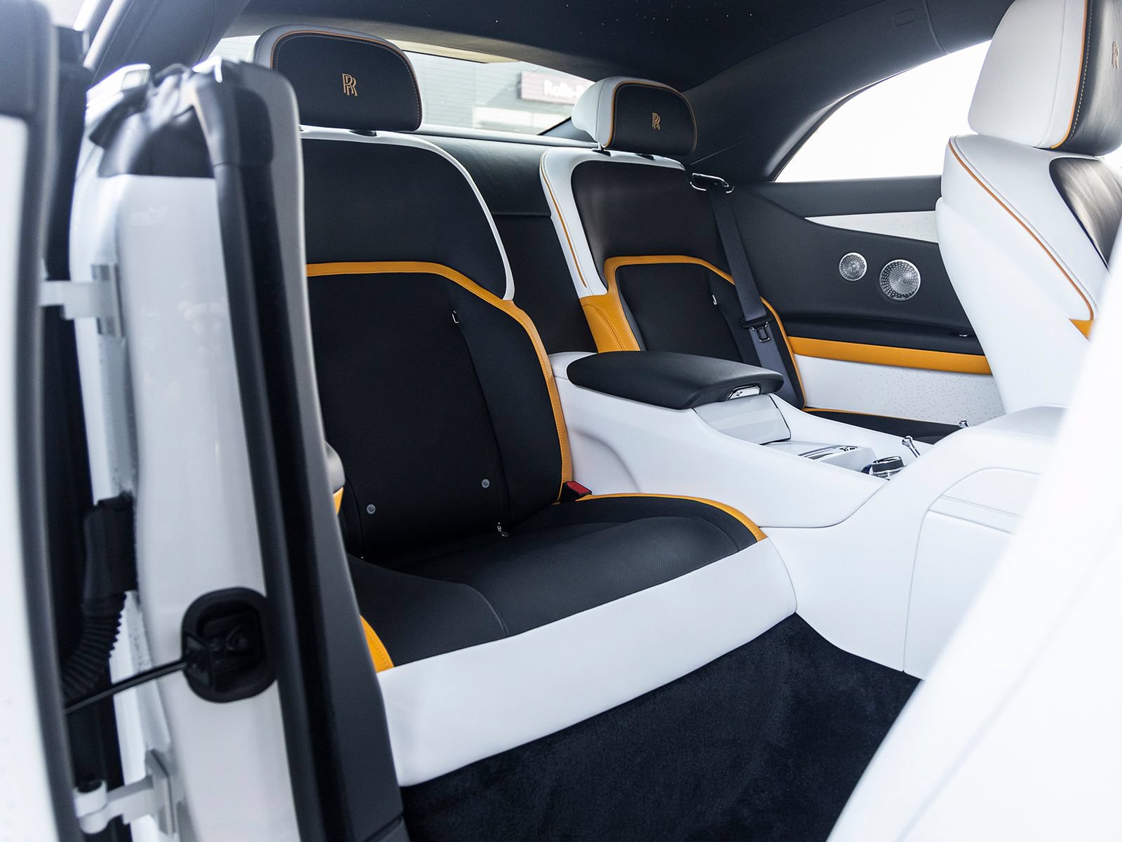 Used 2024 Rolls-Royce Spectre AWD/4WD image 44