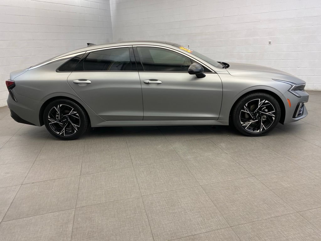 Used 2025 Kia K5 GT-Line w/ GT-Line Premium Package AWD/4WD image 10