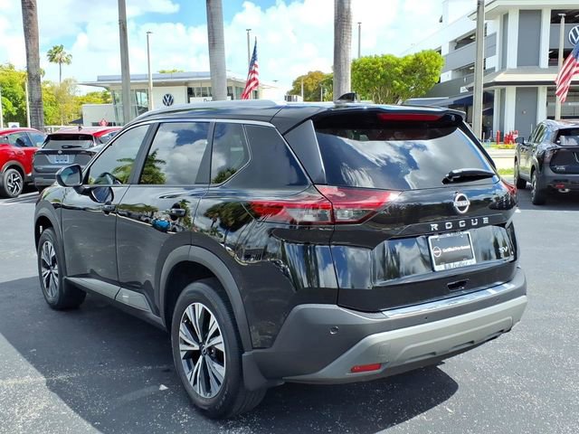 Used 2023 Nissan Rogue SV w/ SV Premium B Package FWD image 13