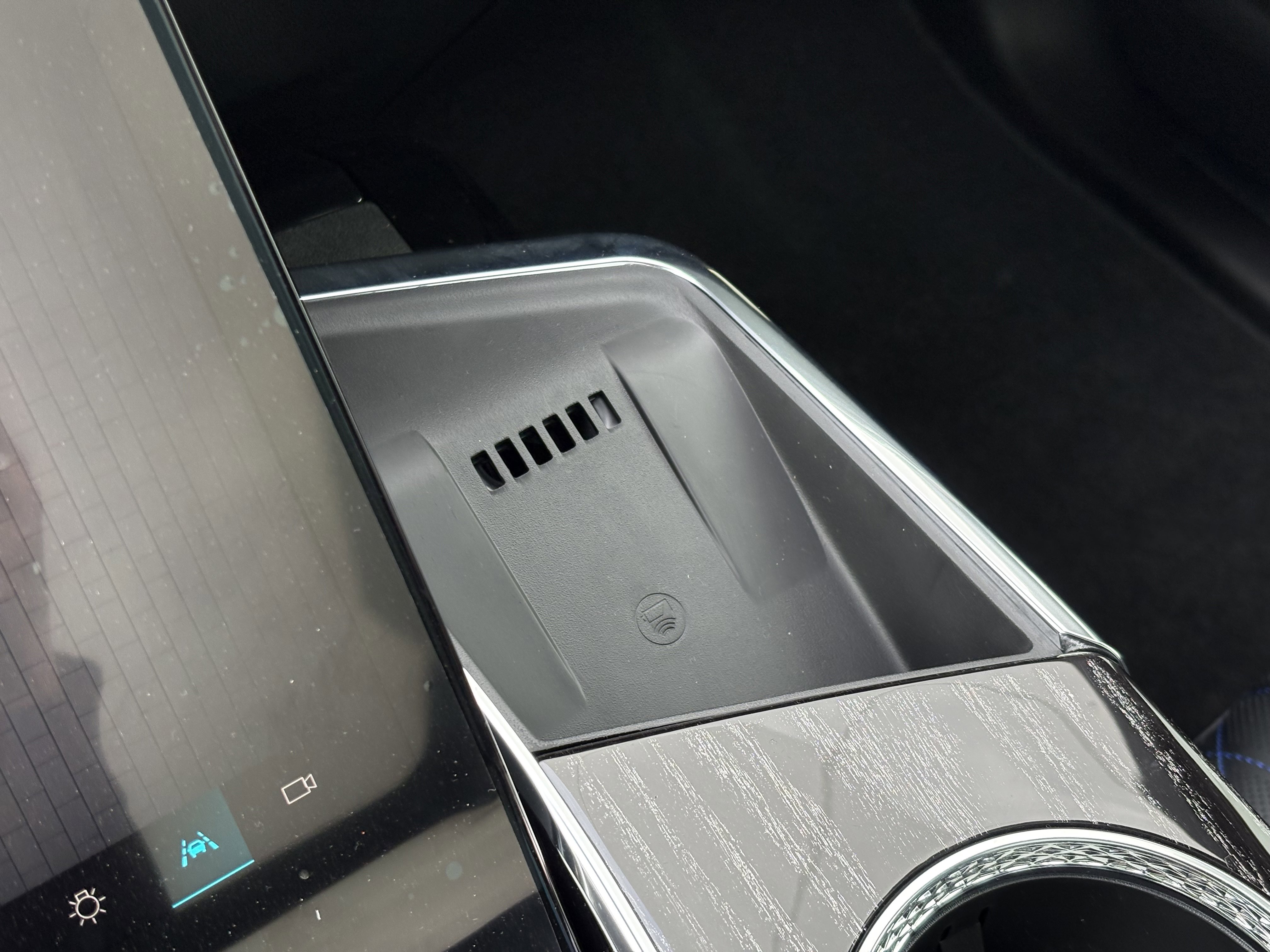 New 2026 Cadillac Escalade IQL Sport 1 image 32