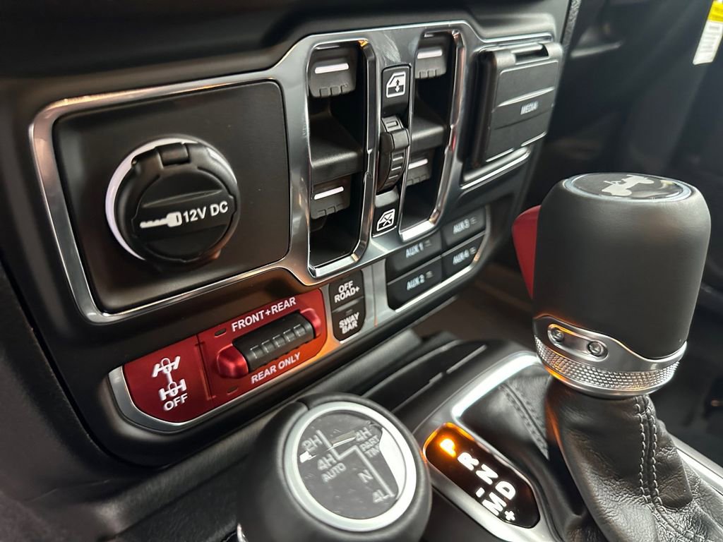 New 2026 Jeep Wrangler Unlimited Rubicon AWD/4WD image 21