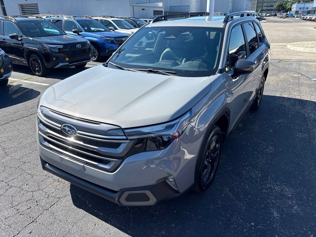 Certified 2025 Subaru Forester Limited AWD/4WD image 6