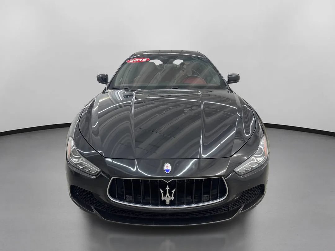 Used 2016 Maserati Ghibli S Q4 AWD/4WD image 2
