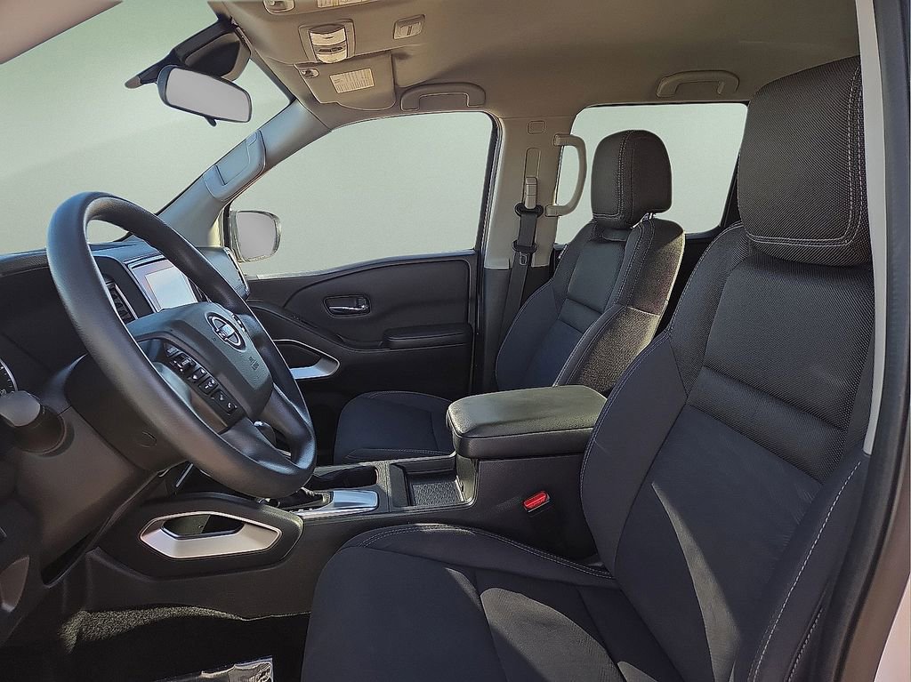 Used 2022 Nissan Frontier SV image 20