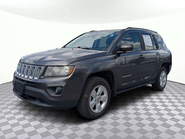 Used 2016 Jeep Compass Latitude FWD image 5