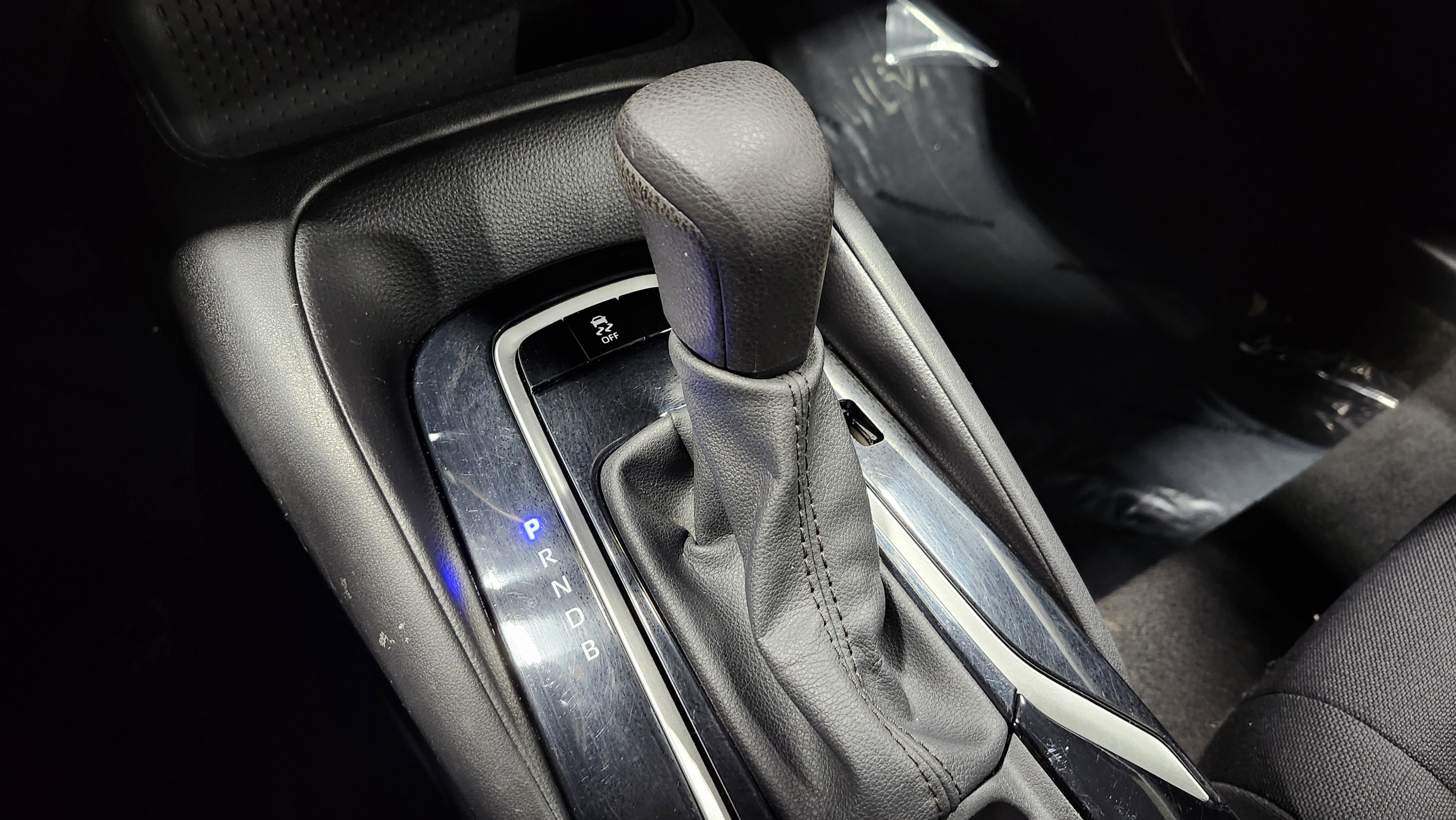 Used 2021 Toyota Corolla LE image 8